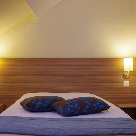 Logis Hotel Le Chene Vert Savenay Dış mekan fotoğraf
